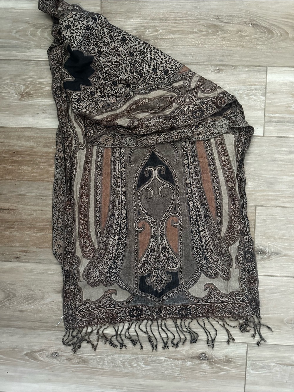 Collection Eighteen India Print Wrap/Scarf